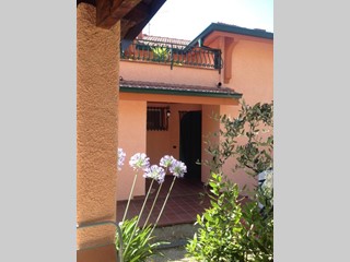 Casa Indipendente in Vendita a Vallebona, 950'000€, 400 m², con Box