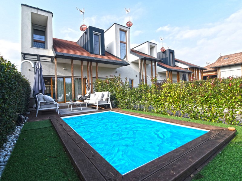 Casa Semi Indipendente in Vendita a Settimo Torinese, 429'000€, 220 m²