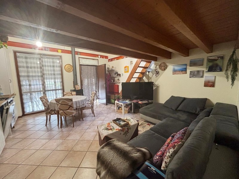 Bilocale in Vendita a Castenedolo, 165'000€, 82 m², con Box