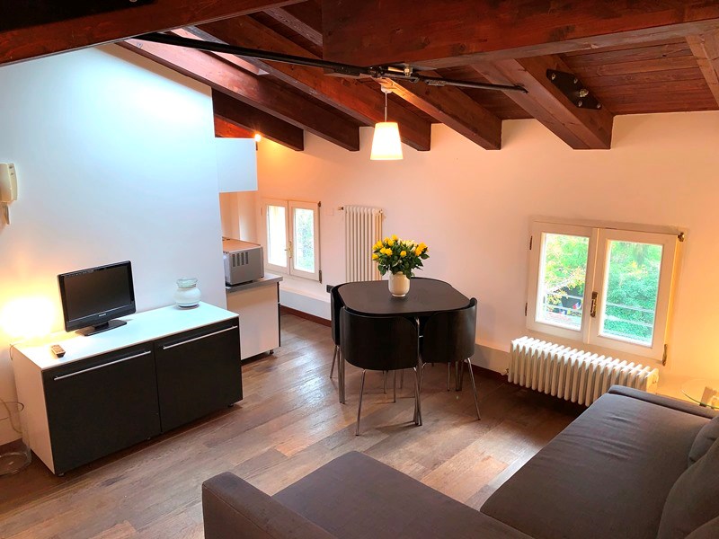 Trilocale in Affitto a Bologna, zona Saragozza, 1'100€, 45 m², arredato