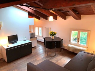 Trilocale in Affitto a Bologna, zona Saragozza, 1'100€, 45 m², arredato