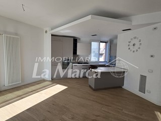 Trilocale in Vendita a Treviso, 239'000€, 99 m²