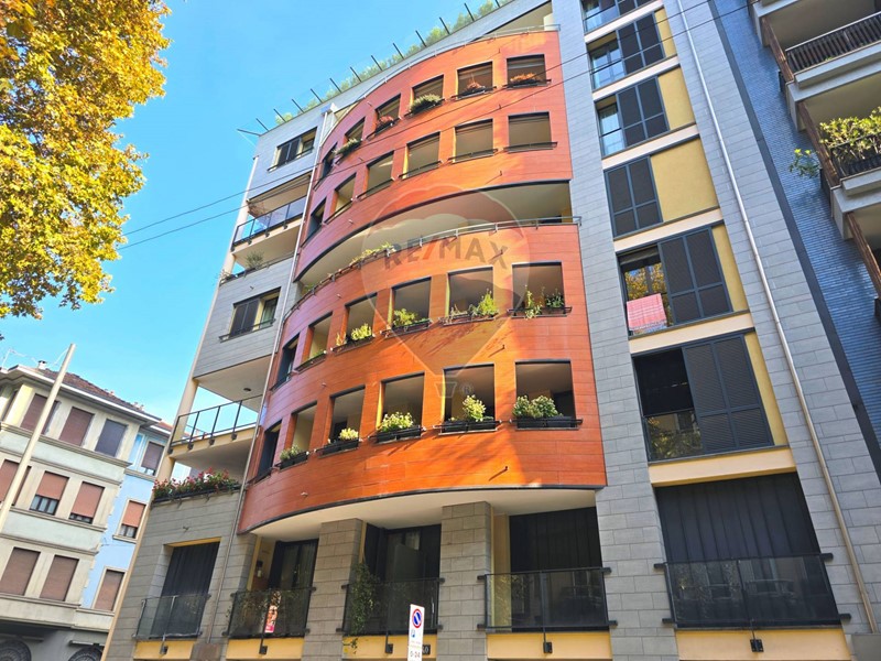 Bilocale in Vendita a Milano, 639'000&euro;, 70 m²