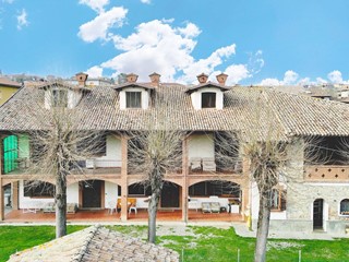 Villa in Vendita a Castel San Giovanni, 450'000€, 657 m²