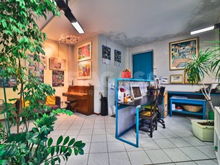 Ufficio in Affitto a Trezzo sull'Adda, 900€, 150 m²