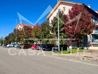 Bilocale in Vendita a Vittuone, 152'000€, 71 m²