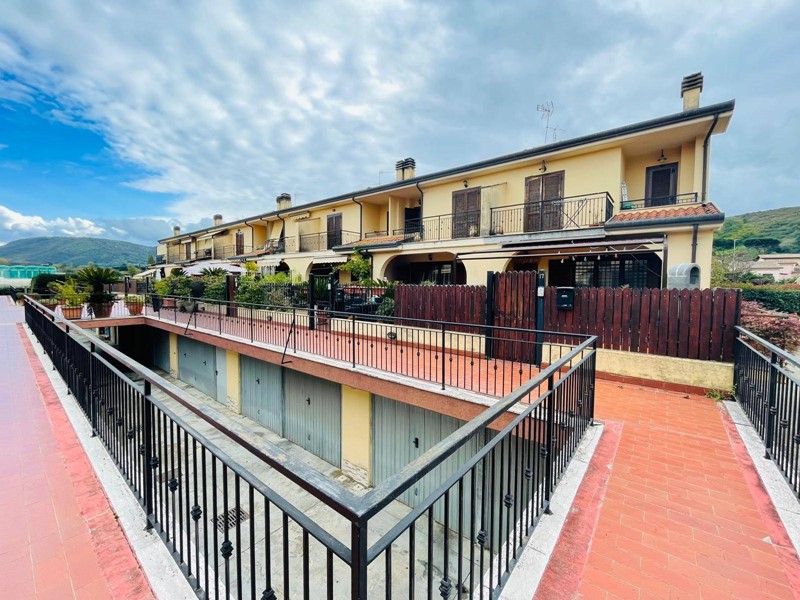 Villetta a schiera in Vendita a Colleferro, 245'000€, 150 m²