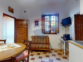 Casa Indipendente in Vendita a Massarosa, 209'000€, 152 m²