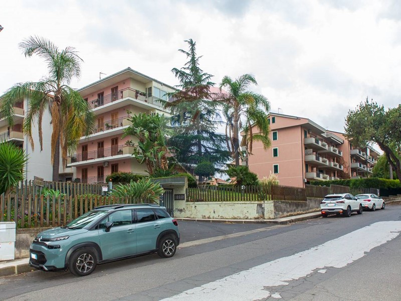 Appartamento in Vendita a Aci Catena, 149'000€, 106 m²