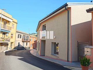 Villetta a schiera in Affitto a Teramo, 700€, 106 m²