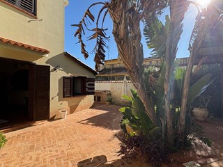 Bilocale in Affitto a Siracusa, 600€, 65 m²