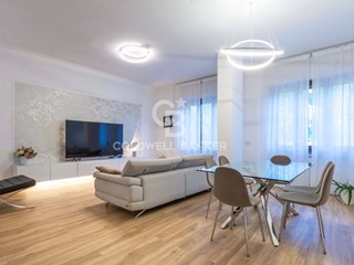 Trilocale in Vendita a Milano, 495'000€, 140 m²