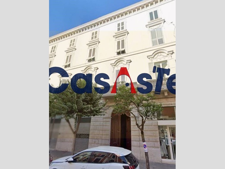 Appartamento in Vendita a Barletta, 90'004€, 131 m²