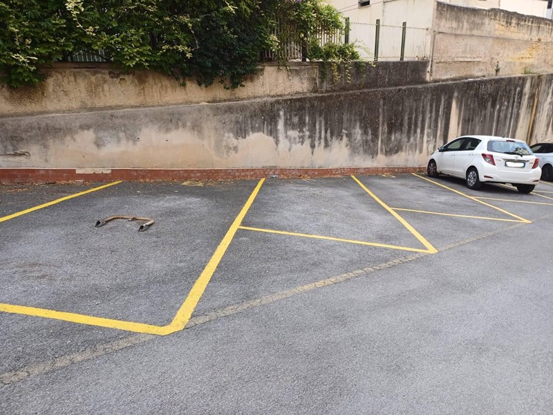 Box in Affitto a Palermo, 18 m²