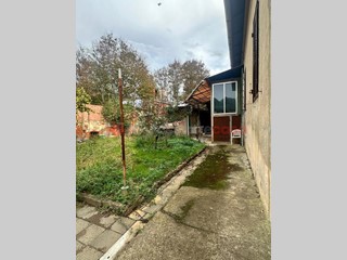 Villa in Vendita a Livorno, 320'000&euro;, 160 m²