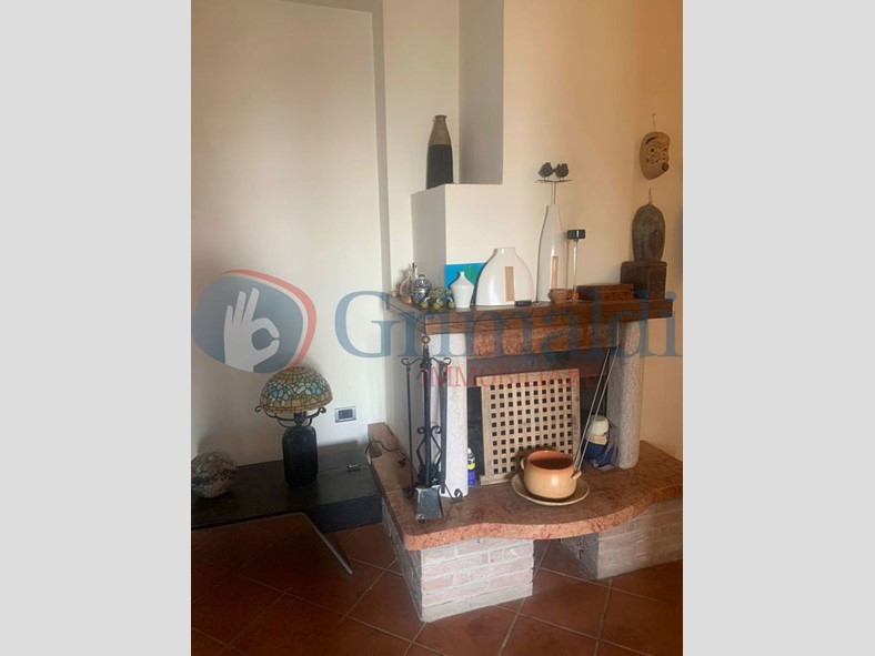 Trilocale in Vendita a Bettona, 125'000€, 107 m²