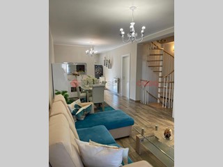 Villetta a schiera in Vendita a Ciampino, 259'000&euro;, 123 m²