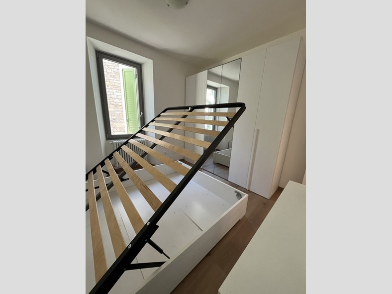 Appartamento in Vendita a Centro Valle Intelvi, 128'000€, 100 m²