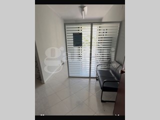 Ufficio in Affitto a Avellino, 750€, 90 m²