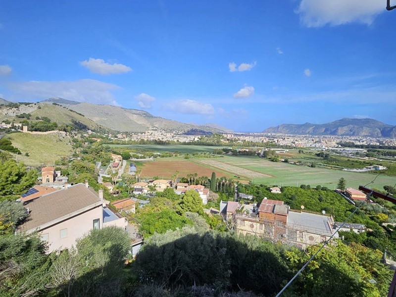 Quadrilocale in Vendita a Palermo, 145'000€, 64 m²