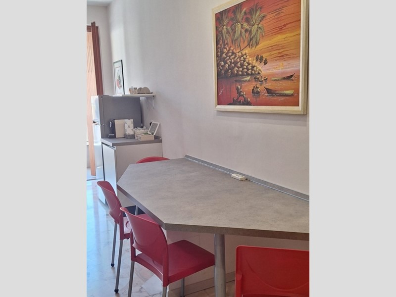 Bilocale in Affitto a Novara, 870€, 68 m²