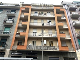 Bilocale in Vendita a Torino, 133'000€, 56 m²