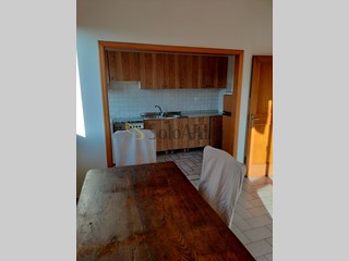 Appartamento in Affitto a Calenzano, zona Pratignone, 1'500€, 130 m², arredato