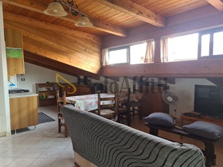 Stanza in Affitto a Catanzaro, zona Fortuna, 200&euro;, 90 m², arredato