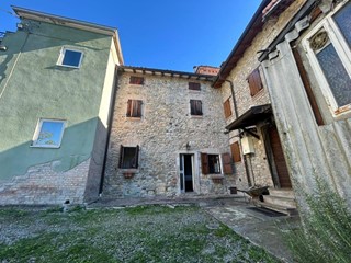 Casa Semi Indipendente in Vendita a Medesano, 60'000&euro;, 59 m²