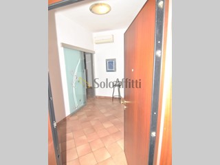 Appartamento in Affitto a Livorno, zona Ospedale, 1'200€, 130 m², arredato