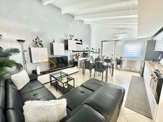 Quadrilocale in Affitto a Tortoreto, 620€, 80 m²