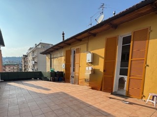 Quadrilocale in Vendita a Imperia, 140'000&euro;, 80 m²