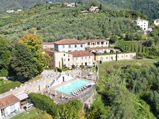 Casale in Vendita a Capannori, zona Nord, 400'000&euro;, 96 m²