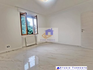 Trilocale in Vendita a Paderno Dugnano, 195'000€, 95 m²