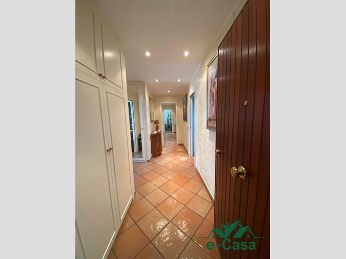 Appartamento in Vendita a Messina, 175'000€, 136 m²