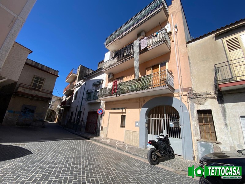 Trilocale in Vendita a Brusciano, 60'000€, 60 m²