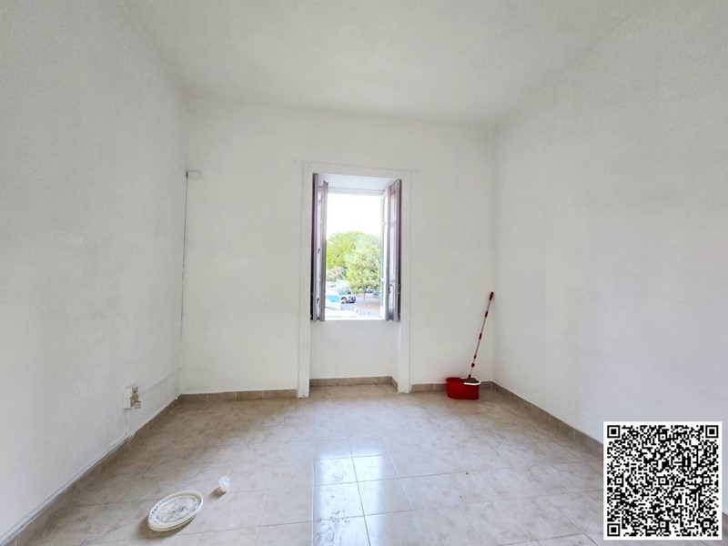 Bilocale in Affitto a Napoli, 550€, 77 m²