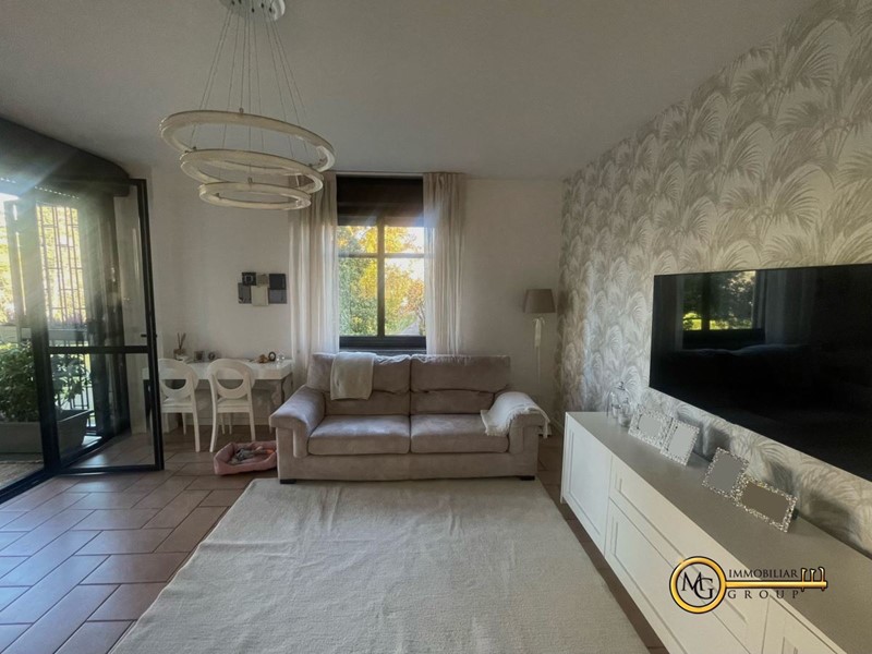 Trilocale in Vendita a Melzo, 240'000€, 90 m²