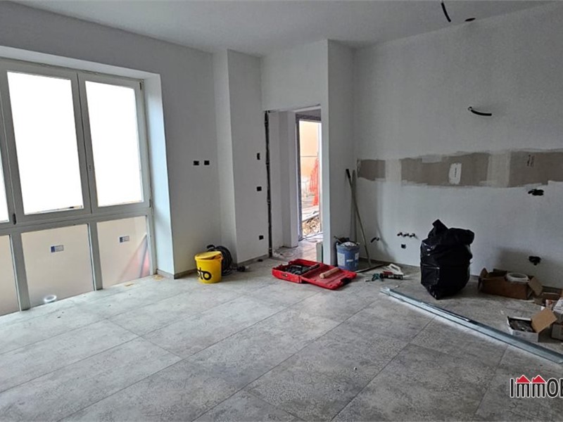 Trilocale in Vendita a Poggibonsi, 170'000&euro;, 74 m²
