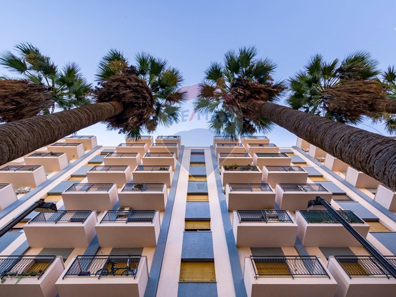 Appartamento in Vendita a Palermo, 340'000€, 168 m²