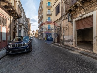 Casa Semi Indipendente in Vendita a Acireale, 38'000€, 60 m²