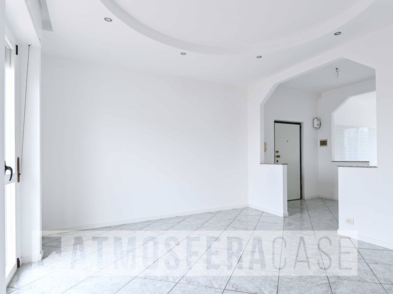 Quadrilocale in Vendita a Stezzano, 150'000€, 110 m²