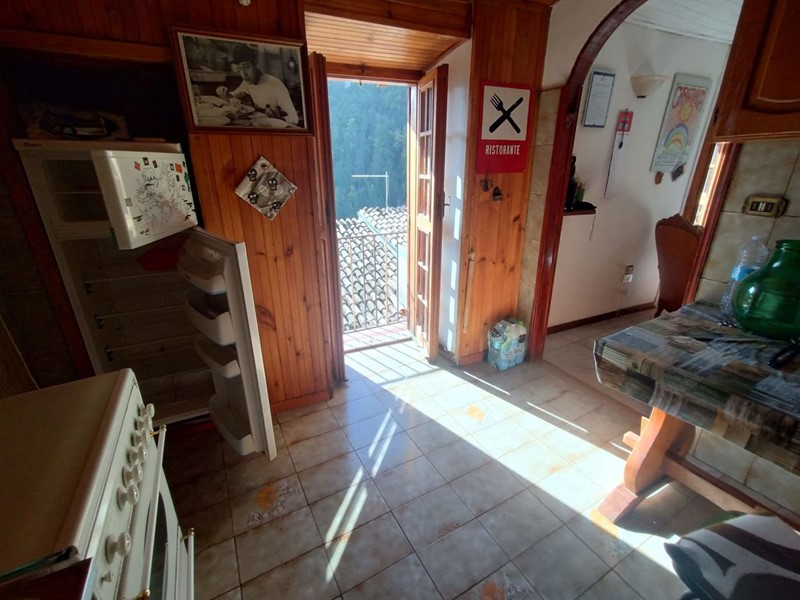 Quadrilocale in Vendita a Tagliacozzo, 48'000€, 80 m²