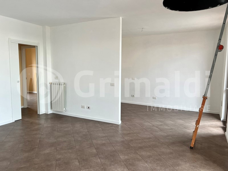 Trilocale in Vendita a Roncaro, 135'000€, 150 m²
