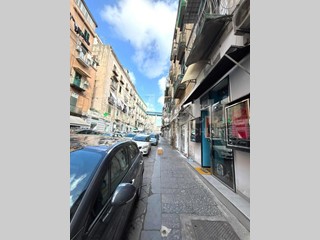 Monolocale in Affitto a Napoli, 600€, 25 m², arredato