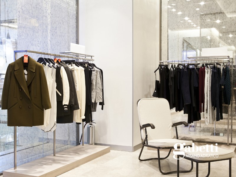 Negozio in Vendita a Cattolica, 750'000&euro;, 171 m²