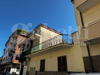 Trilocale in Vendita a Arzano, 135'000€, 112 m²