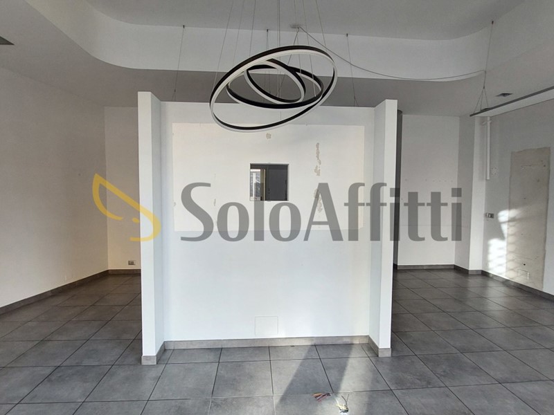 Capannone in Affitto a Biella, zona San Biagio, 600€, 70 m²