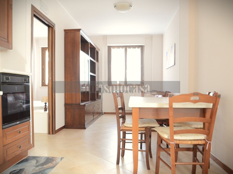 Bilocale in Affitto a Perugia, zona Ponte San Giovanni, 420€, 45 m², arredato, con Box