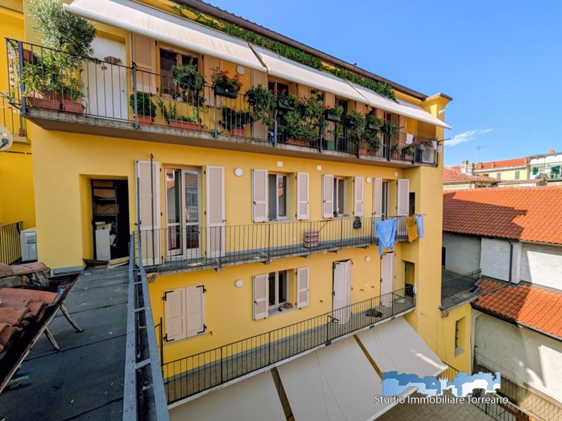Trilocale in Vendita a Ivrea, 95'000€, 95 m²